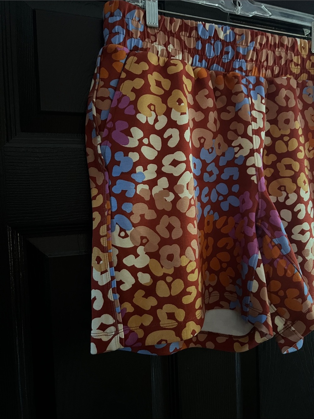 Lularoe Taylor shorts 🩳- Large - Picture 2 of 9